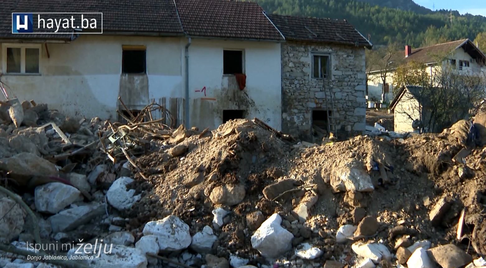 Neispričane priče iz Donje Jablanice: Plivao sam sa stvarima, a jednom rukom tražio svog Eldu