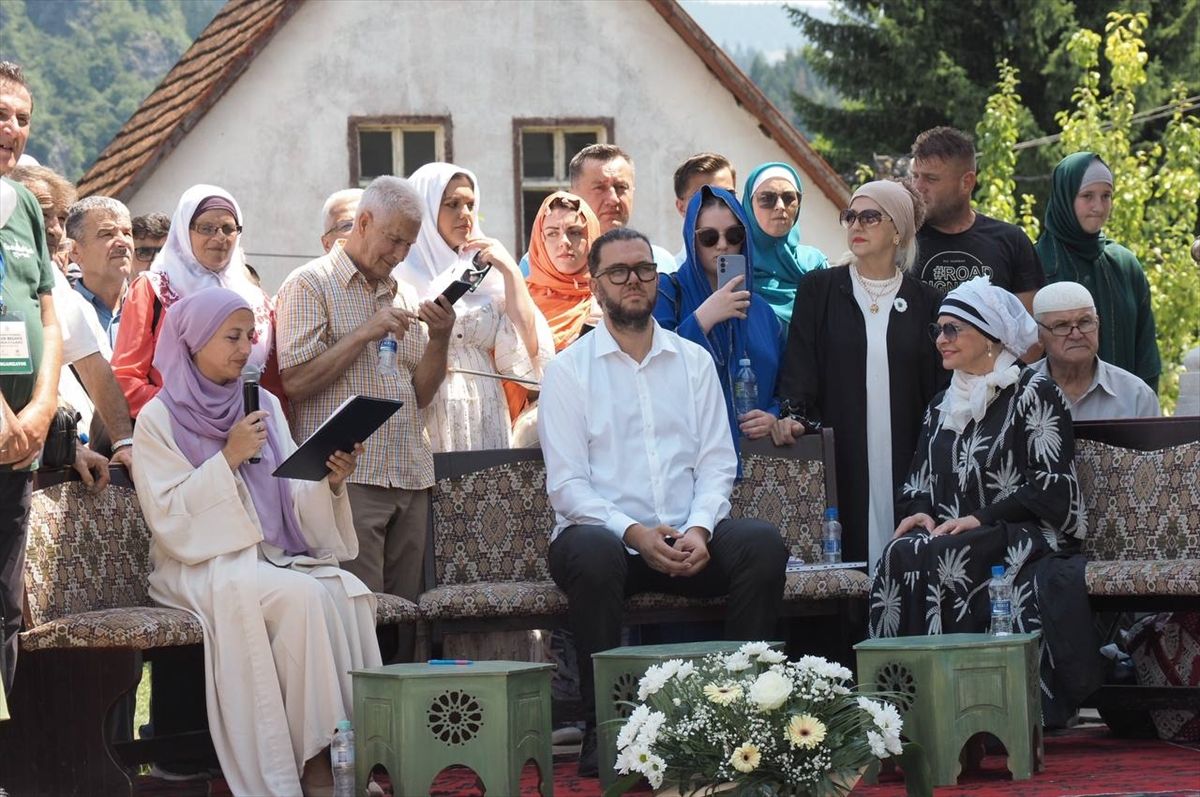 U prisustvu zvanica i brojnih građana svečano otvorena Sinan-begova džamija u Čajniču